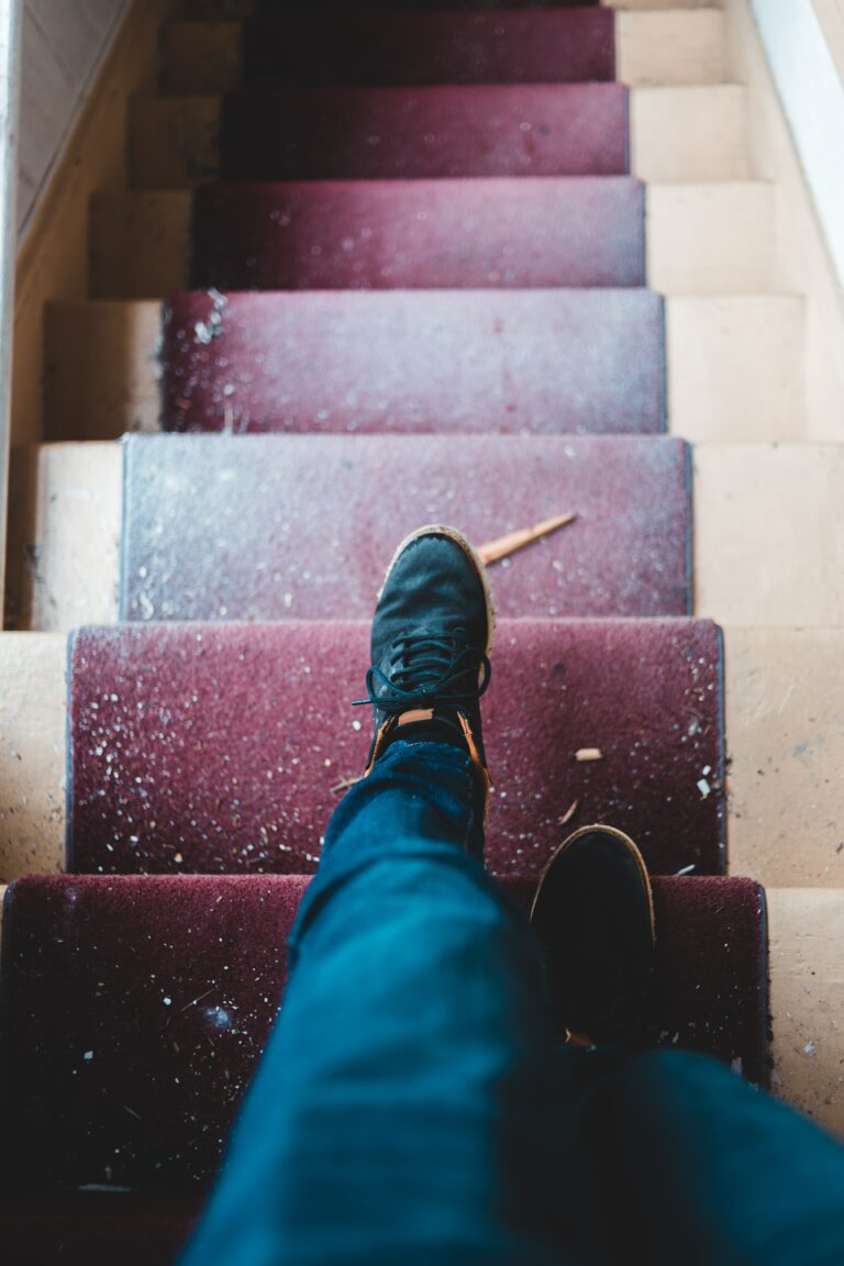 How to clean carpet on stairs