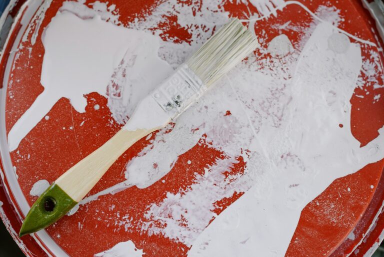 How to remove paint from plastic