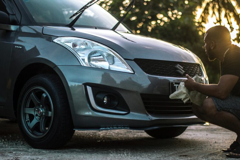 How to wash the car at home