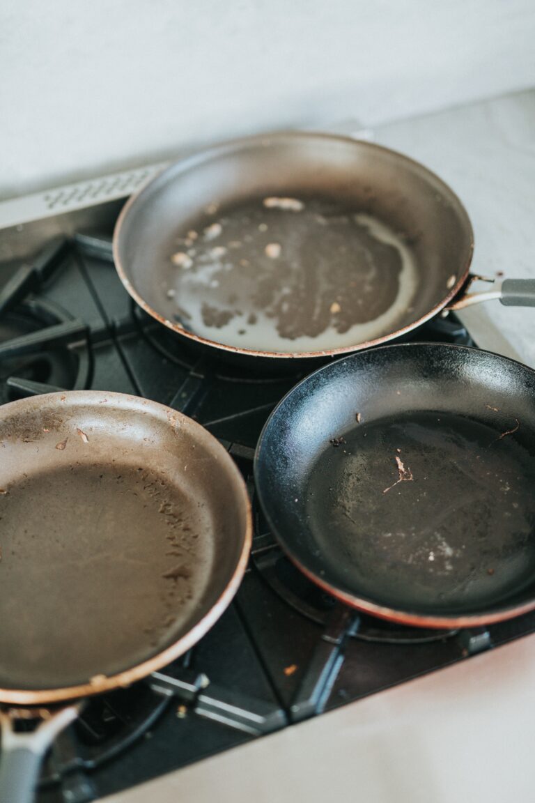 how to clean a greasy pan